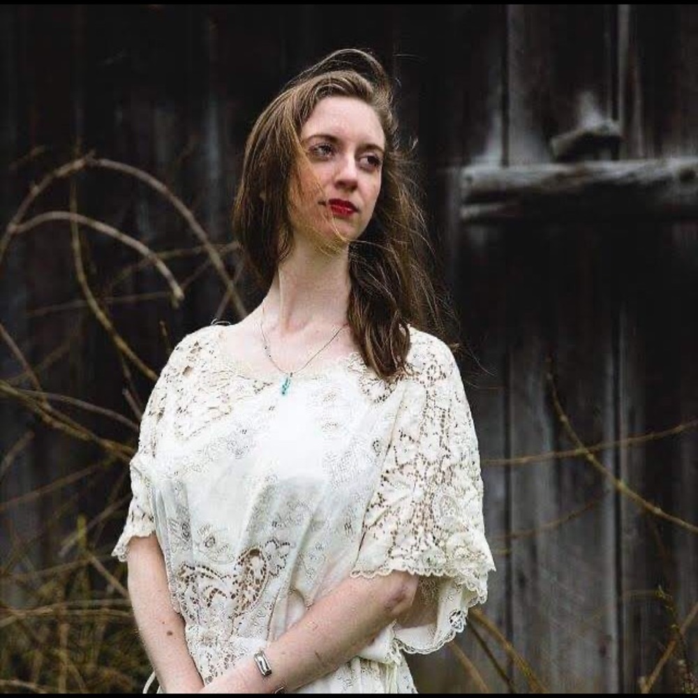 Meet your Posher, Alice irene